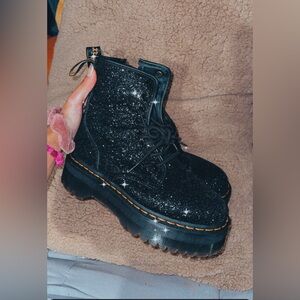 Jadon Glitter Dr. Marten